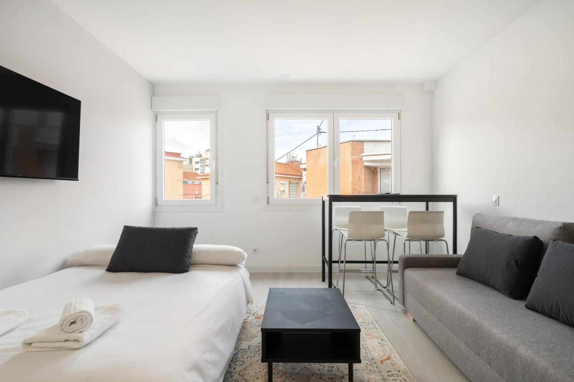 Madrid Riverside Studios Con Parking Incluido Alquiler Temporal Kültér fotó