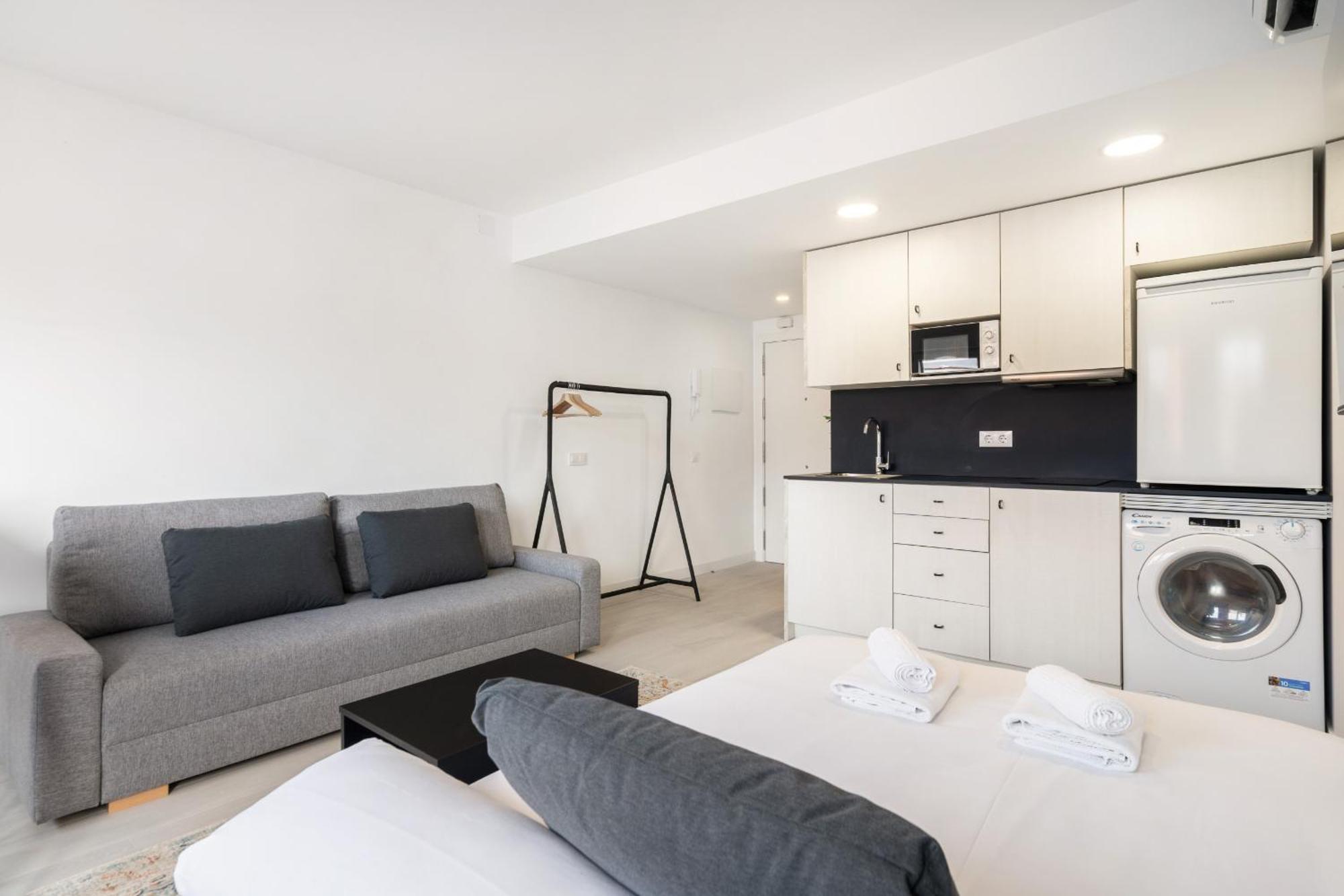 Madrid Riverside Studios Con Parking Incluido Alquiler Temporal Kültér fotó