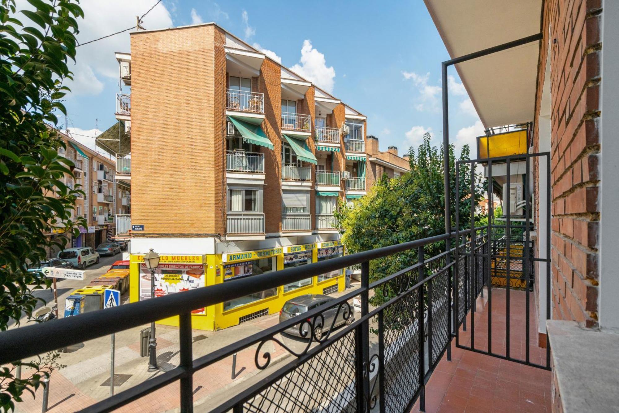 Madrid Riverside Studios Con Parking Incluido Alquiler Temporal Kültér fotó
